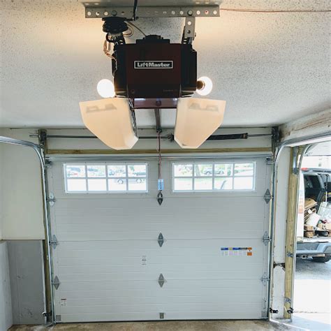 How To Repair Door Openers In The Garage