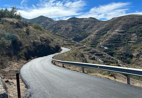 El Ayuntamiento Asfalta El Camino La Vecindad En Juncalillo