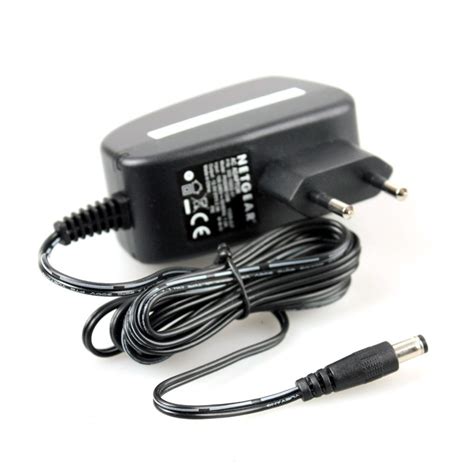 Power Adapter 12V 2.5A – Konnected Inc.