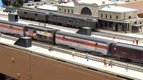 Ho Scale Amtrak Passenger Train Sets