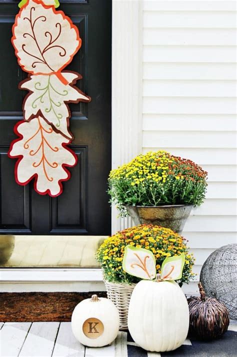 Fall Front Door Decorating Ideas That Will Make You The Star Of The Neighborhood Thistlewood Farm