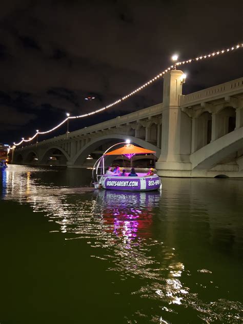 Tempe Town Lake How To Rent Paddle Boats Donut Boats Kayaks