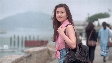 1993年，《蜜桃成熟时》和《爱的精灵》同日上映，李丽珍打李丽珍高志