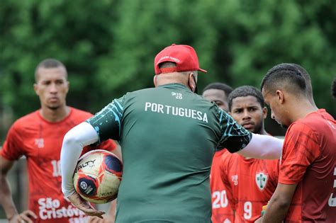 Sub 20 Da Lusa Faz Trabalhos Táticos E Técnicos No último Treino Do Ano