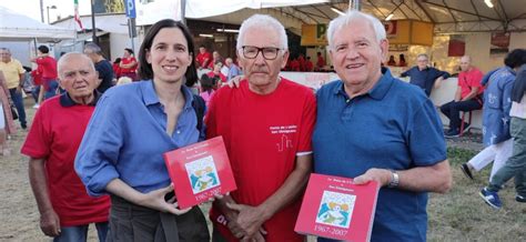 Bagno Di Folla Per Elly Schlein Alla Festa Dell Unit A San Gimignano