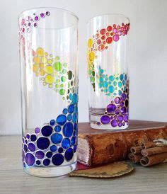 Juego de vasos para beber arcoíris de 2 vasos de colores pintados a