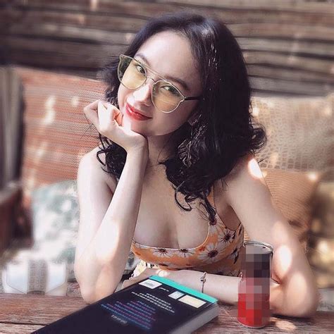Sao Việt đua nhau diện thời trang thiếu vải bán nude sexy lấn át đầu
