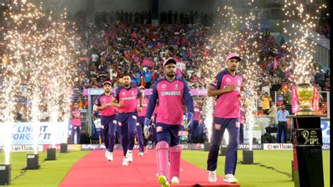 Rr Vs Rcb शेन वॉर्न के बाद राजस्थान रॉयल्स के लिए ऐसा कारनामा करने वाले दूसरे कप्तान बने संजू