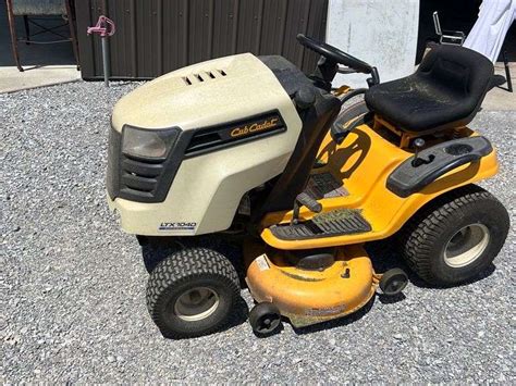 Cub Cadet LTX 1040 automatic lawn tractor ,19hp , 42”cut , 456 hrs , runs - Metzger Property ...