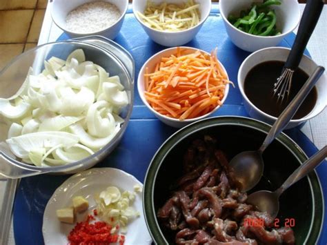 Rindfleisch Mit Paprika Bambus Und Zwiebeln Scharf Rezept Kochbar De