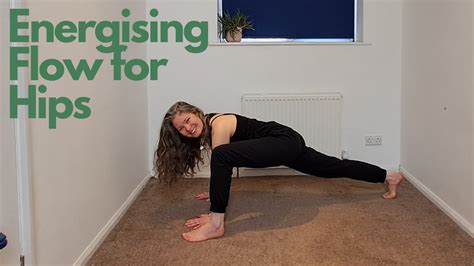 Energising And Easy 10 Min Yoga Flow For The Hips YogaWithVickieMarie