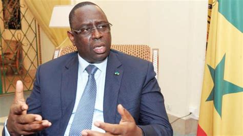 Macky Sall Invité à Revenir à La Raison Appel Dintellectuels