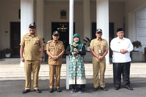 20 Sekolah Di Kota Malang Terima Penghargaan Adiwiyata Berikut Pesan