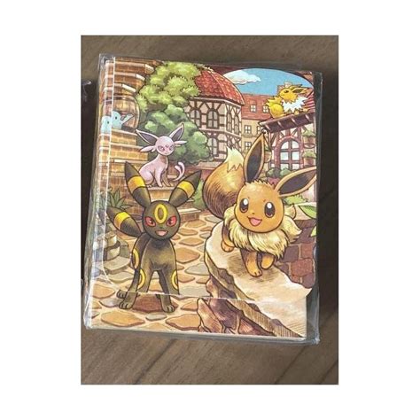 Eevee Heroes Box