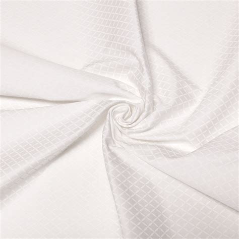 Gabardine Fine Coton Lasthanne Losange Arrondi Blanc Mat Vendue Au