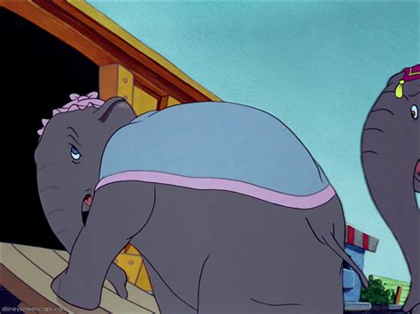 Image Dumbo Disneyscreencaps Com 303  Disney Wiki Fandom Powered By Wikia