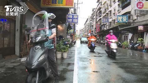 跟我沒關！男騎士路邊起步 遭控害摔車 新北市中和區華成里里長 蕭明華