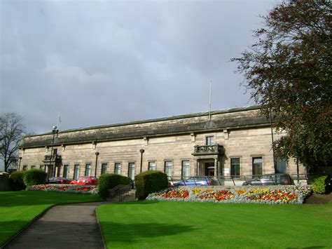 File:KMAG (Kirkcaldy Museum and Art Gallery).jpg - Wikimedia Commons