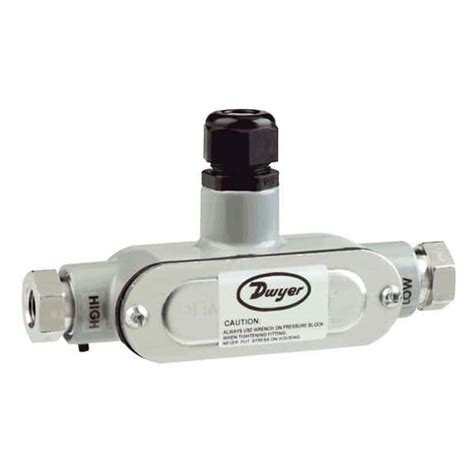 Dwyer Ch P E S Wet Wet Differential Pressure Transmitter