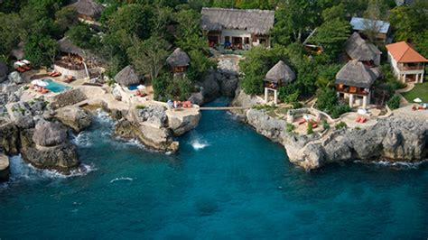 Exploring Jamaica's Luxurious Resorts: Where the Rich and Famous Stay and Play - 74113