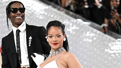 Rihanna Et Son Compagnon A Ap Rocky Ont Accueilli Leur Deuxi Me Enfant