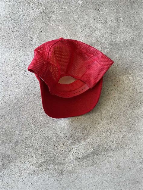 Vintage Vintage Knotts Berry Farm Camp Snoopy Trucker Gem