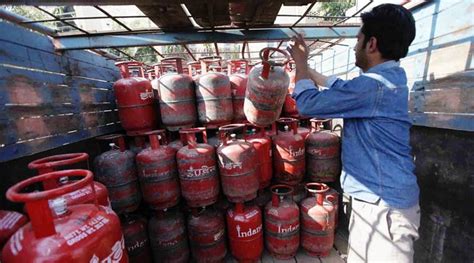 Non Subsidised LPG Cylinder Prices Hiked Sharply Heres How Much It