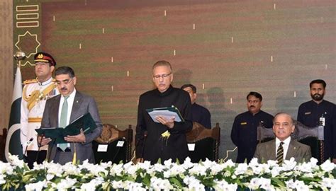 Anwaar Ul Haq Kakar Sworn In As 8th Interim Prime Minister