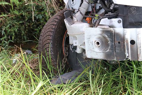 SunLive Vehicle Smashes Into Power Pole In Waihi The Bay S News First