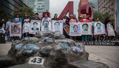 Ayotzinapa As Se Ha Vivido La Desaparici N De Los Normalistas A