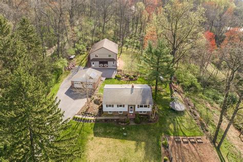 34 Rhine Road Newmanstown By Kline Kreider Good Auctioneers