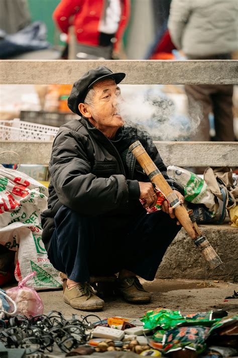 smoke black screen      smoke black screen