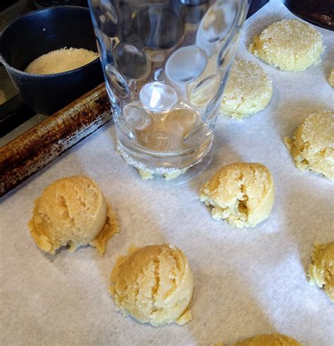 Amaretti Morbidi Cookie Recipe A Taste Of Itallian Heaven