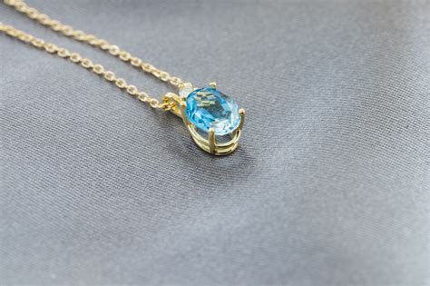 Aquamarine Necklace – Yankee Goldsmiths