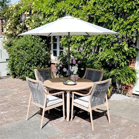 Supremo Risha Seat Round Outdoor Garden Furniture Dining Set X