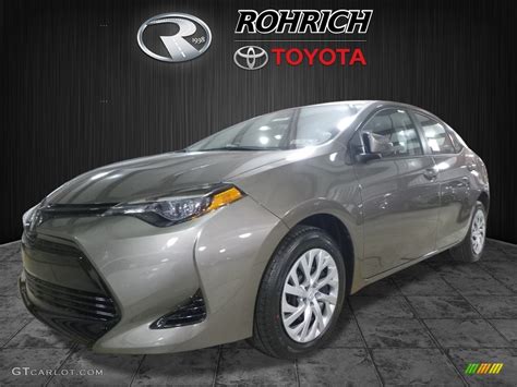 2017 Falcon Gray Metallic Toyota Corolla Le 120044752 Photo 4