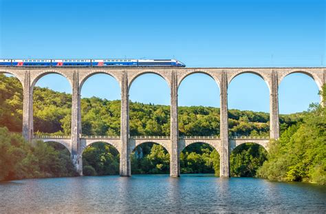 HS2 Unveils New Off Site Manufactured Thames Valley Viaduct Latest