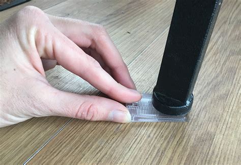 A Professional Solution for Wobbly Cafe Tables - Wobble Wedge