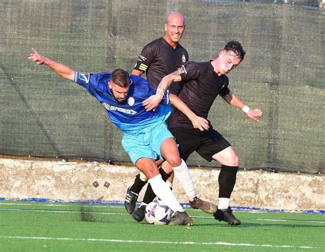 Calcio Promozione Il Calendario Di Uboldese Esperia Lomazzo Pro