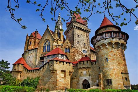 The six oldest castles in the world – Artofit