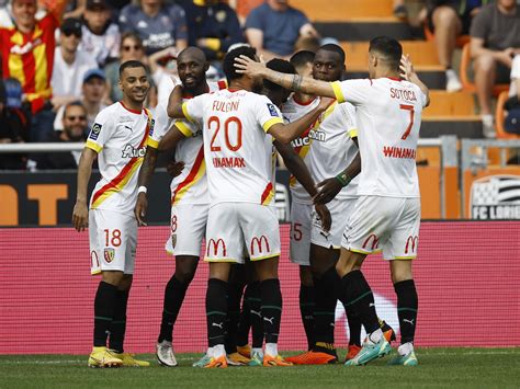 Preview Lyon Vs Lens Prediction Team News Lineups Sports Mole