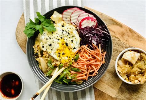 Kimchi Cauliflower Rice Power Bowls Heinen S Grocery Store