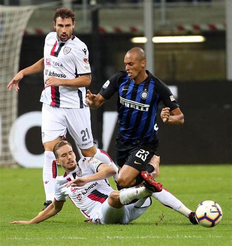 Serie A Inter Cagliari 2 0 Notizie Ansait