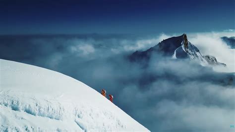 Je Suis Inquiète Peut être Qu Il Ne Reviendra Pas L Ascension De L Everest Par Inoxtag