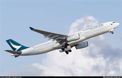 B Lbc Cathay Pacific Airbus A Photo By Wong Chi Lam Id