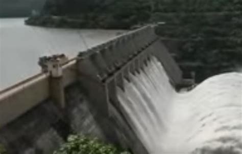 My India and its People: Seven Gates of Krishna River Dam Srisailam Opened