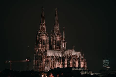 Low Angle View of Cross Against Sky at Night · Free Stock Photo