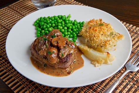 Steak Diane Steak In A Creamy Mushroom And Brandy Sauce Flickr