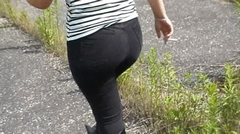 Skintight Jeans Video Clips Blonde Short Haired Girl In Skintight