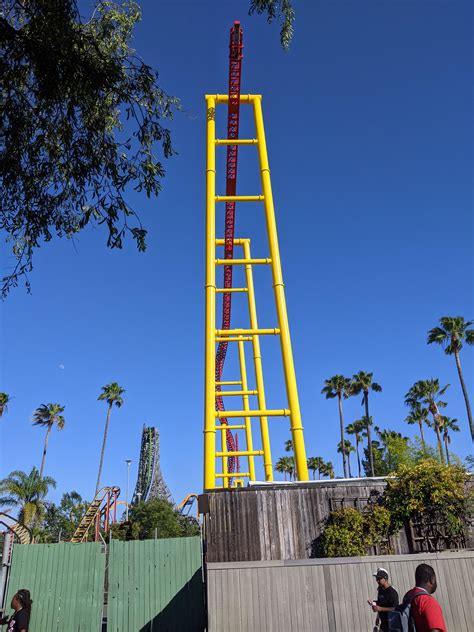 [the Flash Vertical Velocity Six Flags Discovery Kingdom] A Six